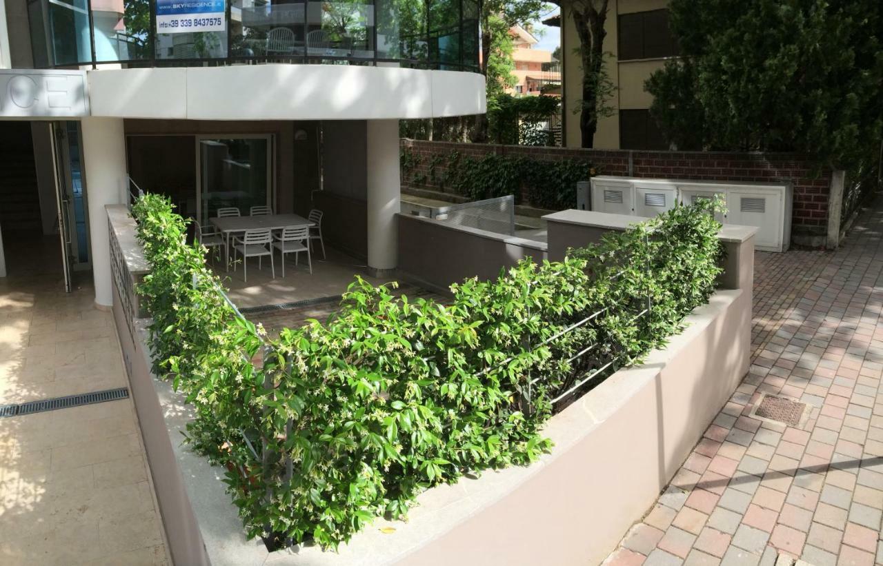 Skyresidence Lignano Sabbiadoro Exterior photo